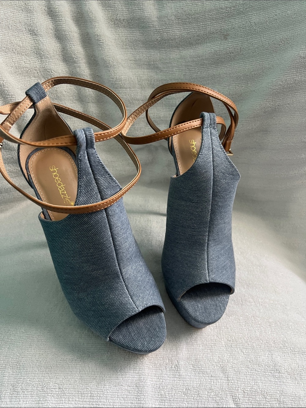 Shoe Dazzle Denim Open-Toe Heels with Tan Ankle Straps Size 10